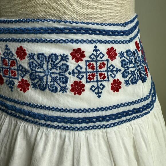 Sunday Best Aritzia Boho Embroidered Cotton Mini Skirt White Size 0 - Picture 5 of 8